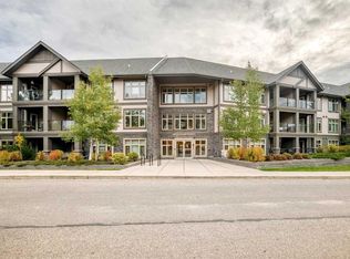 45 Aspenmont Hts SW #216, Calgary, AB T3H 0E6