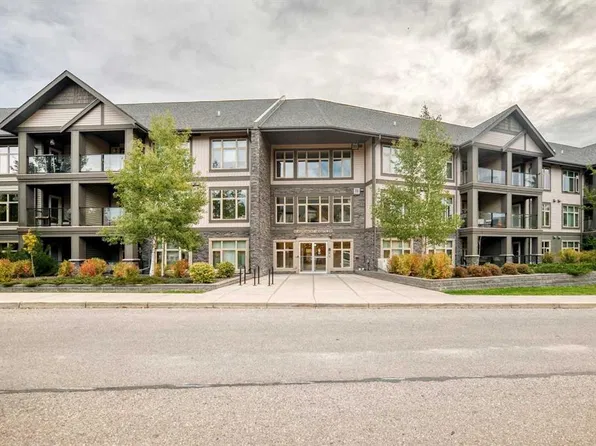 45 Aspenmont Hts SW #216, Calgary, AB T3H 0E6