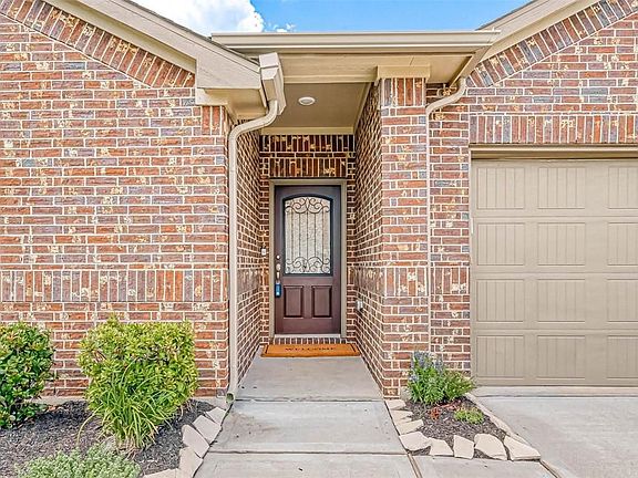 4th image of 3206 Dry Creek Dr