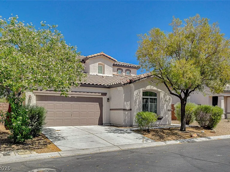 9734 Maspalomas St — Photo 3