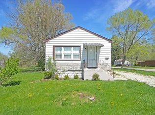 123 Riley Ave, Lockport, IL 60441