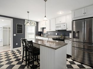 4 Olive St, Newburyport, MA 01950