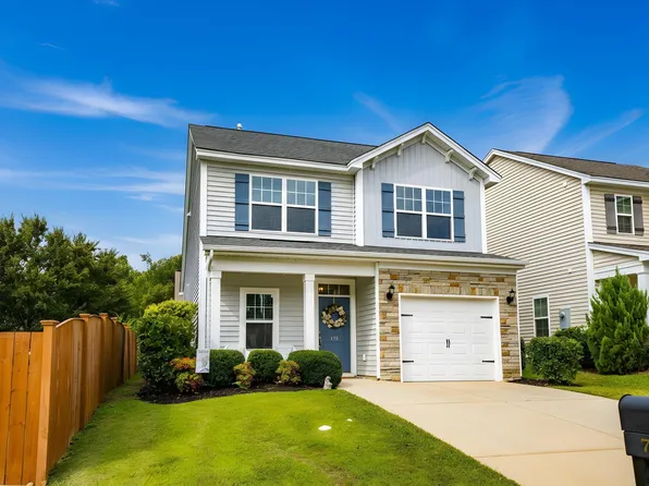 739 Helmsman Ln, Chapin, SC 29036