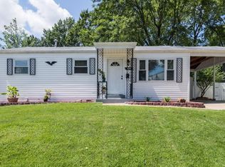 6801 Cherryvale Dr, Hazelwood, MO