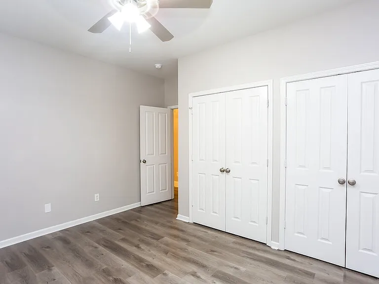 3912 Sages Ave — Photo 10