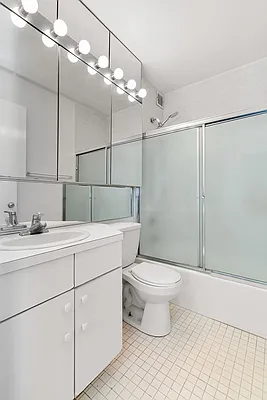 Rented by Argo Residential | media 12