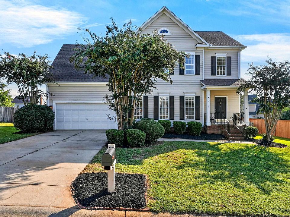 1st image of 406 Rosehaven Way