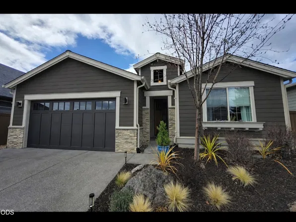 2623 NW Boulder Ridge Loop, Bend, OR 97703