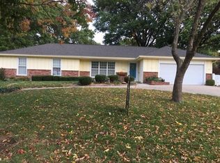 3314 W 95th St, Leawood, KS 66206