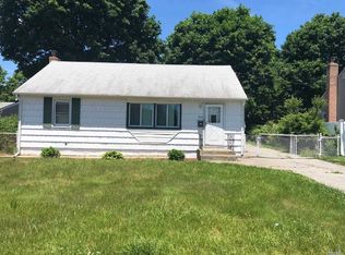 83 Cumberbach St, Wyandanch, NY 11798