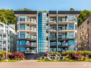 1534 Alki Ave SW APT 302, Seattle, WA