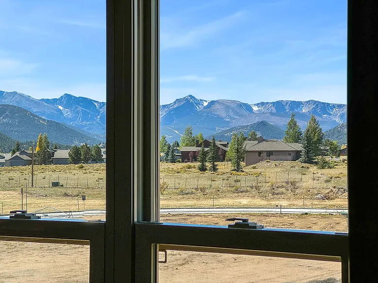 1618 Continental Peaks Cir — Photo 22