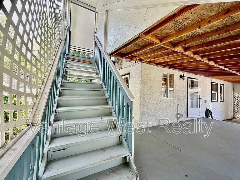 840 Bernard Ave — Photo 19