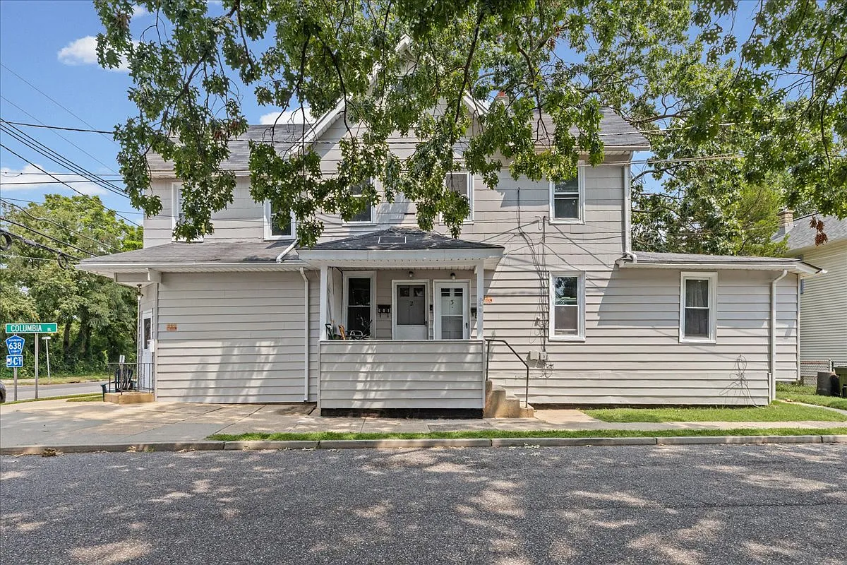 601 Wesley Avenue - C — Photo 2