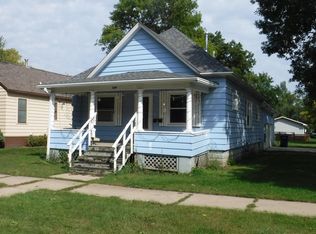 624 S Maple St, Watertown, SD 57201