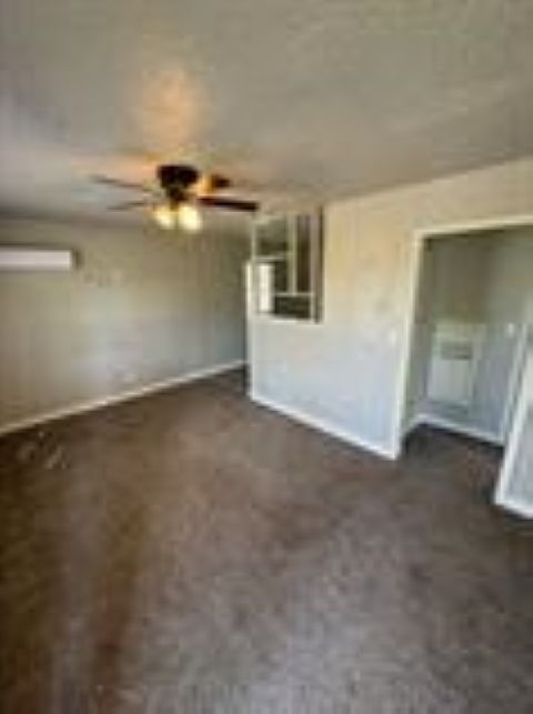 2nd image of 12805 NE 37th St