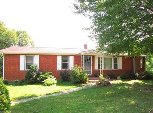 74 Old Leicester Hwy, Asheville, NC 28804