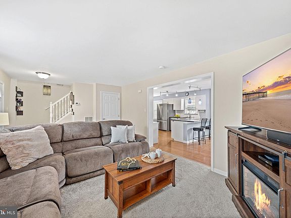 2nd image of 35615 South St Unit C