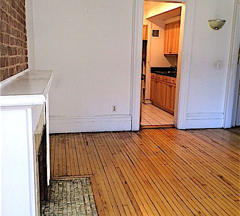 2nd image of 328 W 89th St APT 7