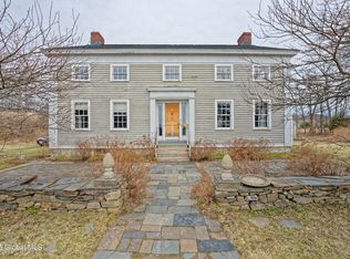 91 Darwin Rd, Cambridge, NY 12816