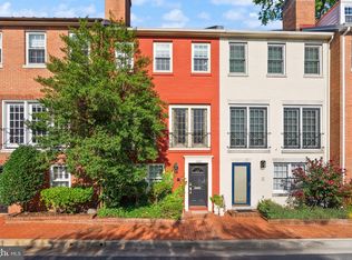 623 Pommander Walk, Alexandria, VA 22314