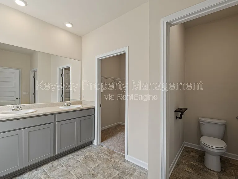 3262 Carmine Ave — Photo 16