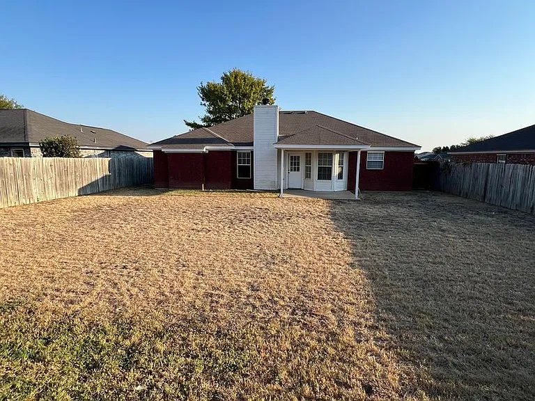 1704 Boydstun Loop — Photo 12