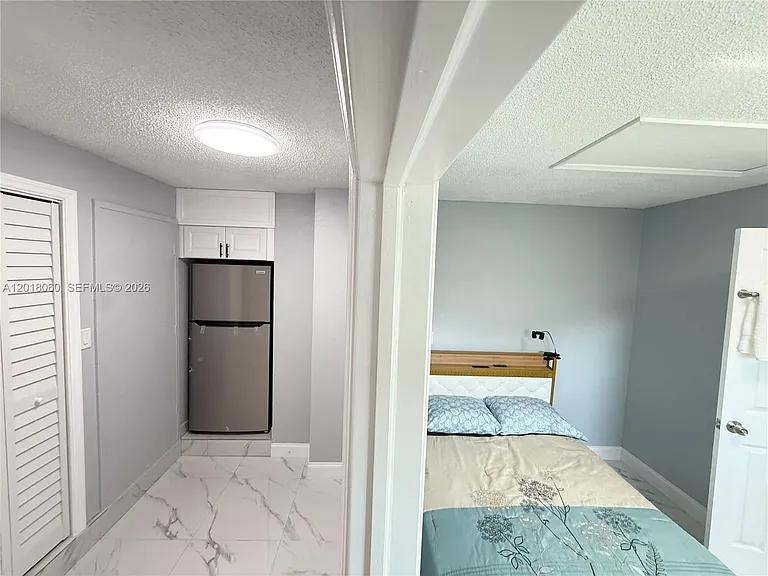 5137 NW 28th St #0 — Photo 3