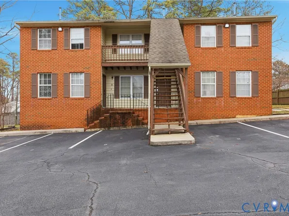 161 Lakeview Park Rd, Colonial Heights, VA 23834
