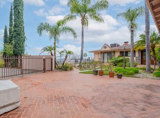 425 Audraine Dr, Glendale, CA 91202