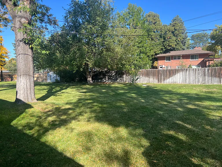 6875 W 32nd Pl — Photo 26
