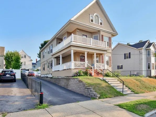 34 Salem St, Lawrence, MA 01843
