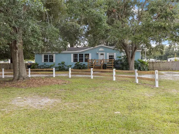 3415 Ranch Place Blvd, Zephyrhills, FL 33541
