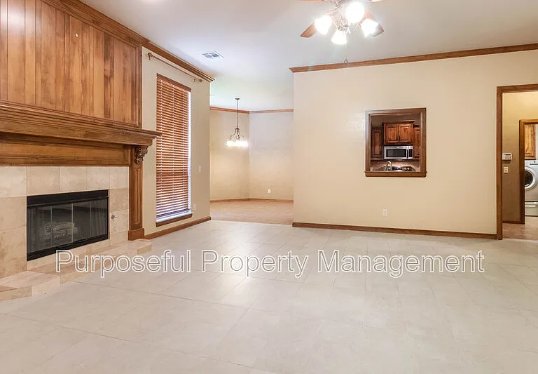 9008 NW 79th St — Photo 8