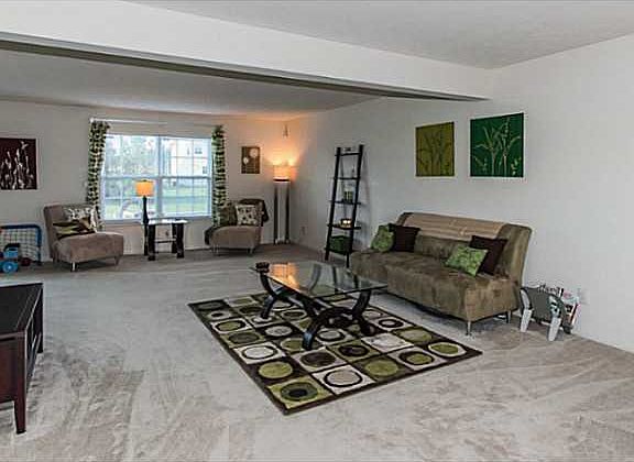 4th image of 8402 Bluestem Ln