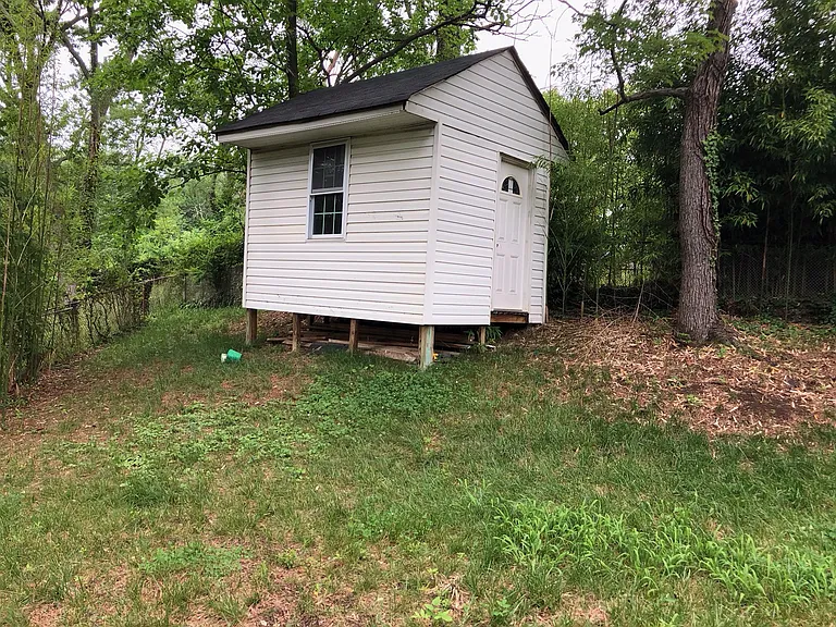 Shed