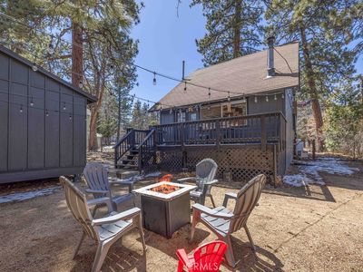 645 Leonard Ln, Sugarloaf, CA, 92386