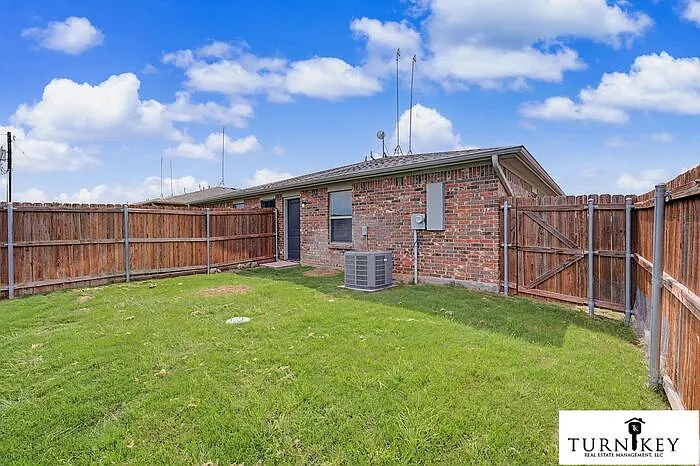134 Crossbow Ct — Photo 19