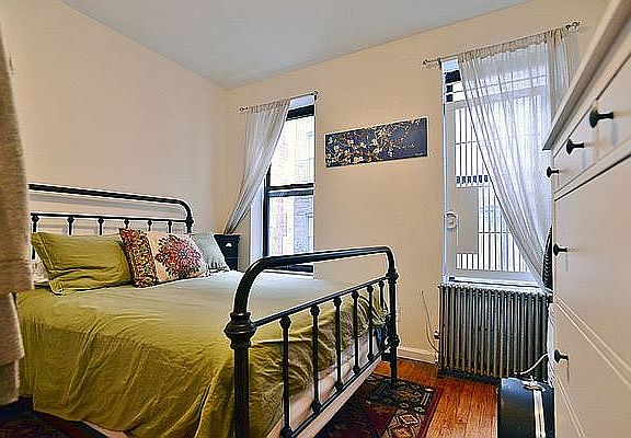 2nd image of 122 Orchard St #12C