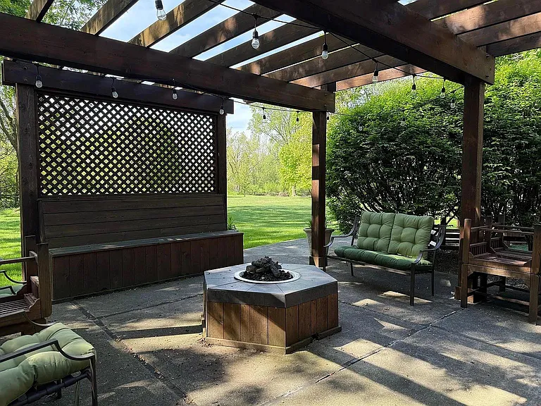 36157 Parklane Cir — Photo 22