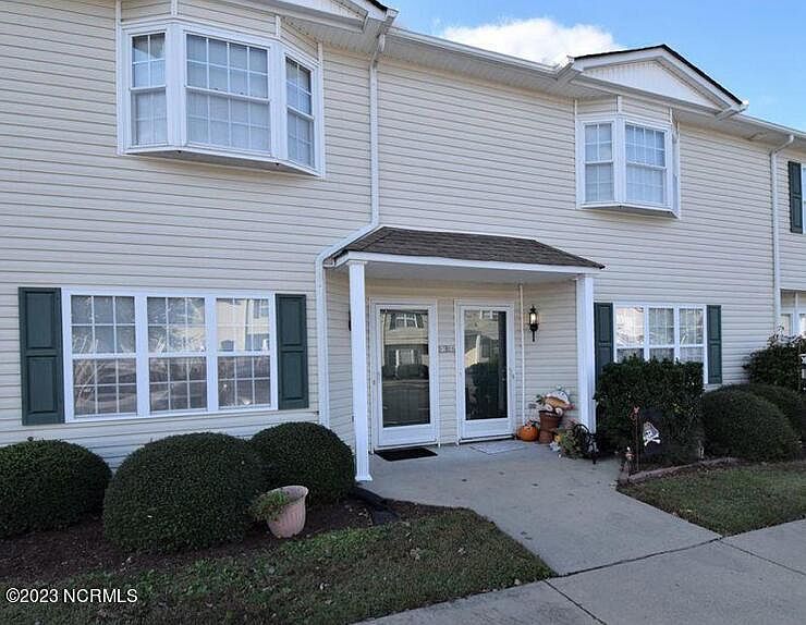 1st image of 2330 Vineyard Drive #N6