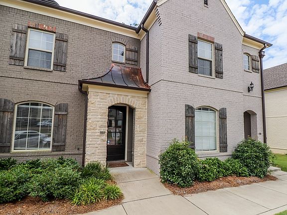 2nd image of 103 Farm View Dr #1107