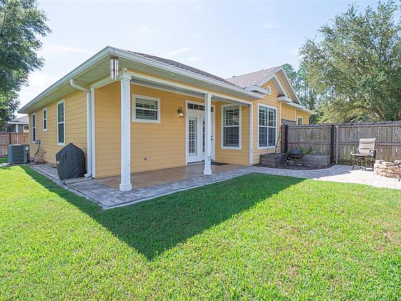 2nd image of 14274 NW 9TH ROAD