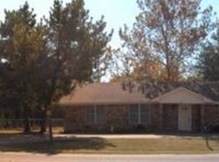 527 E Liberty St, Pilot Point, TX 76258
