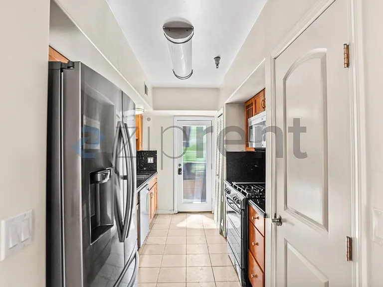 108 Balbach St #9 — Photo 11