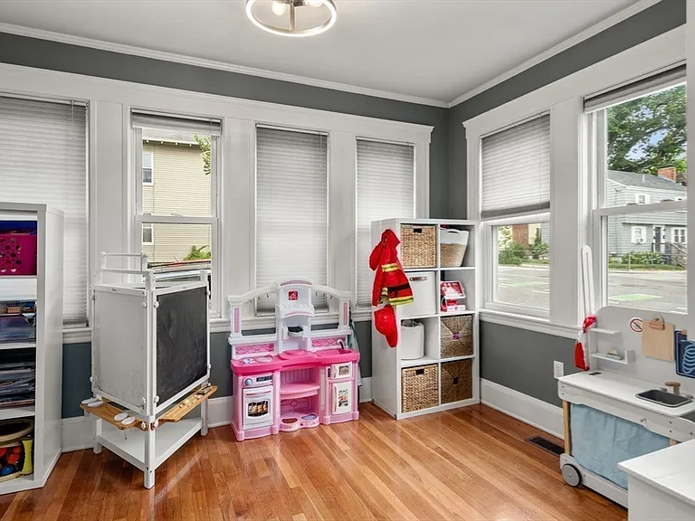 1504 Centre St #1 — Photo 12