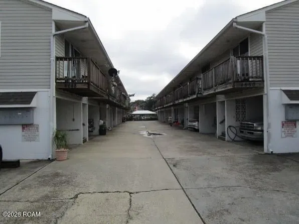 4648 Pontchartrain Dr, Slidell, LA 70458
