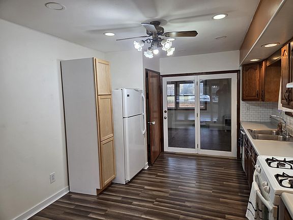 4th image of 2617 Dale Dr