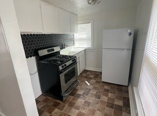 427 N 3rd St #C, Rochelle, IL 61068