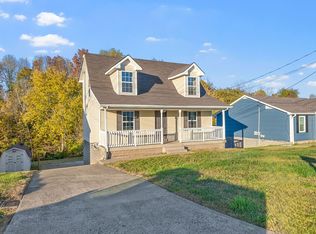 217 Senator Dr, Clarksville, TN 37042